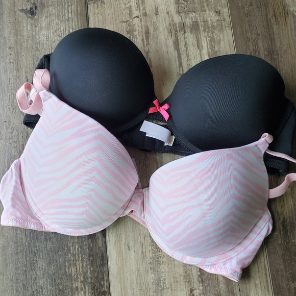 Victoria's Secret Other - Victoria's secret bra bundle 36b